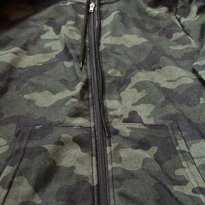 Zip up Camouflage Long Sleeve Sweater